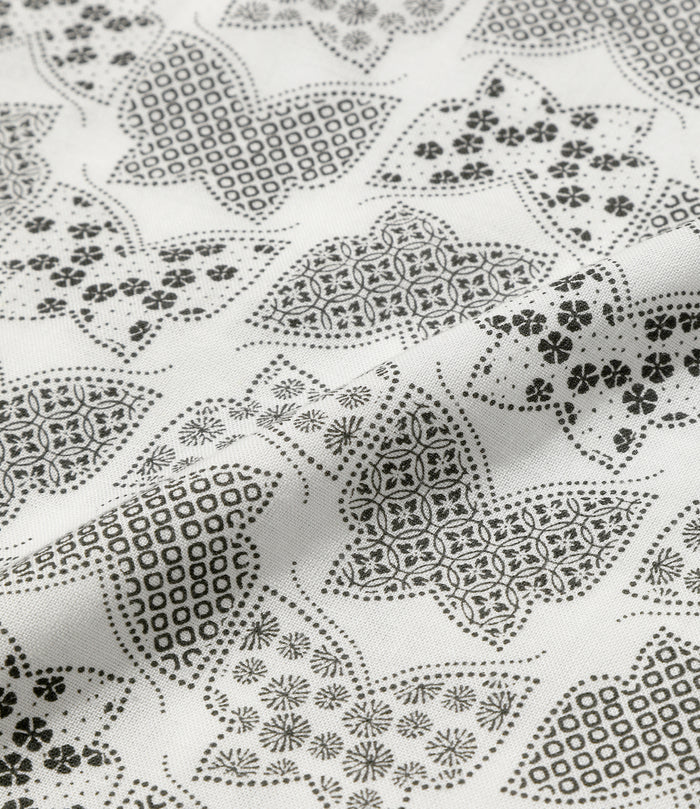 Nepenthes Special - Tenugui - White - Papillon Print