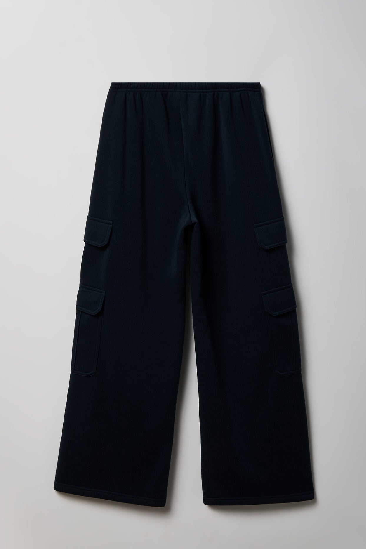 Fleece Ultra-Wide Cargo Sweatpant