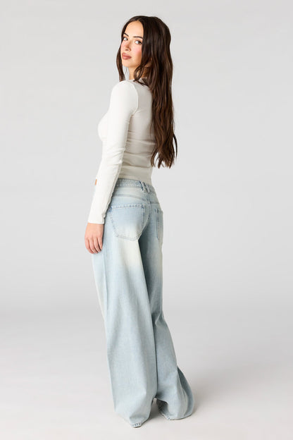 Low Rise Ultra Wide Jean