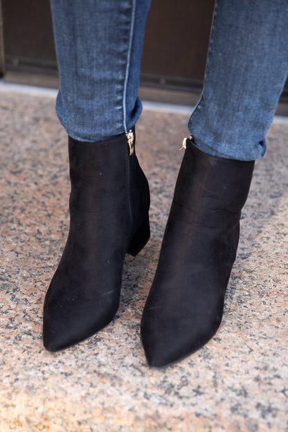 Black Block Heel Point Toe Booties