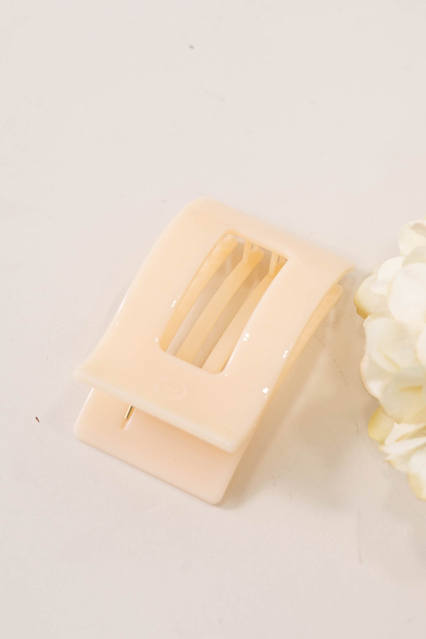 Almond Beige Flat Rectangle Hair Clip
