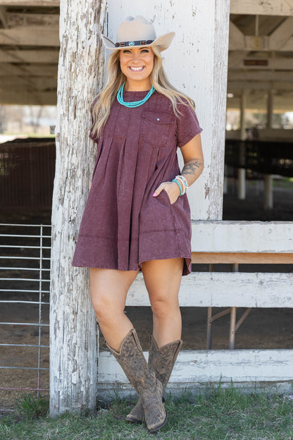 Berry Washed Pleated Side Pocket Dress