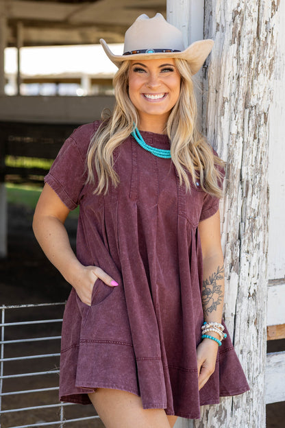Berry Washed Pleated Side Pocket Dress
