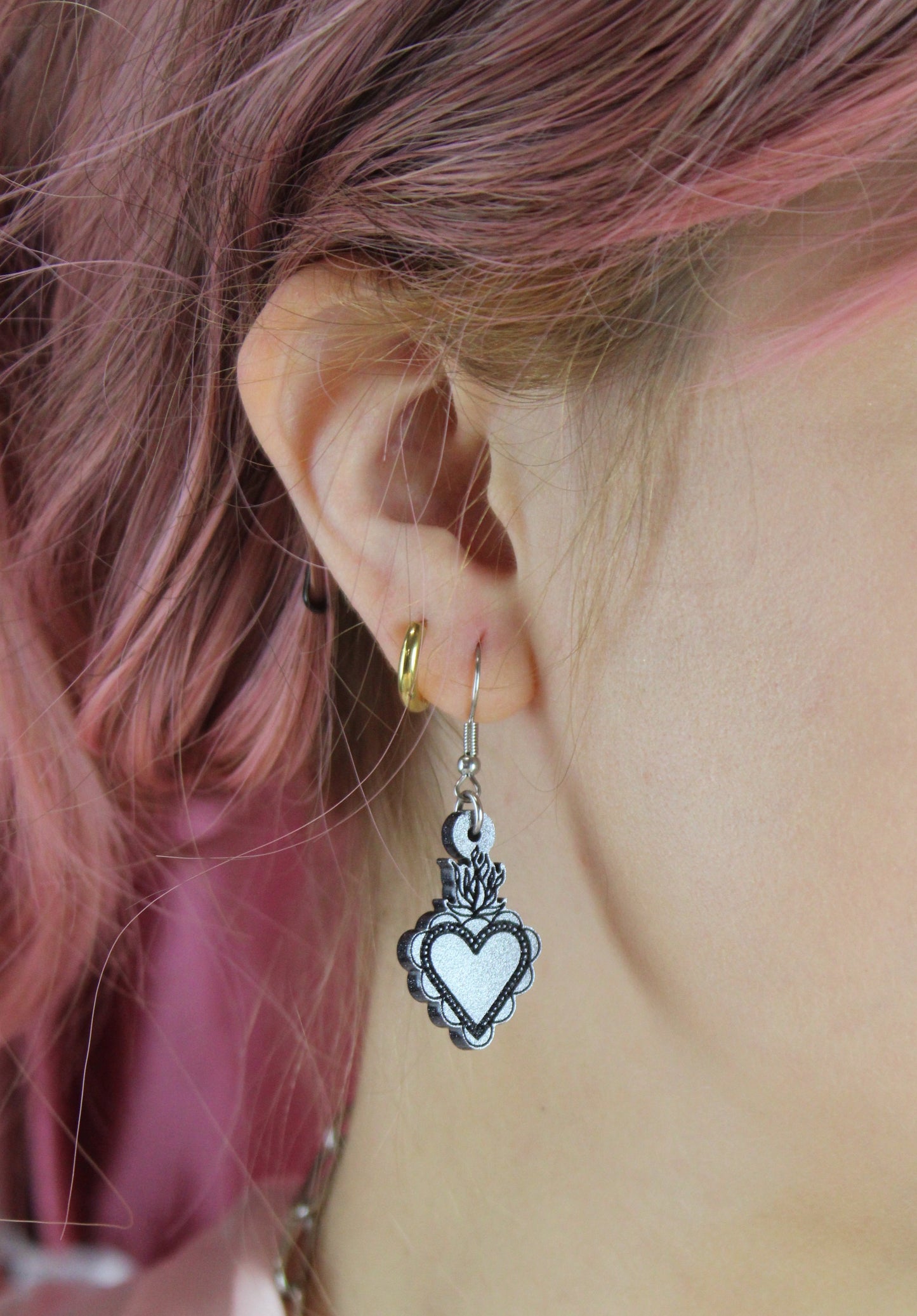 Sacred Heart Earrings - Silver