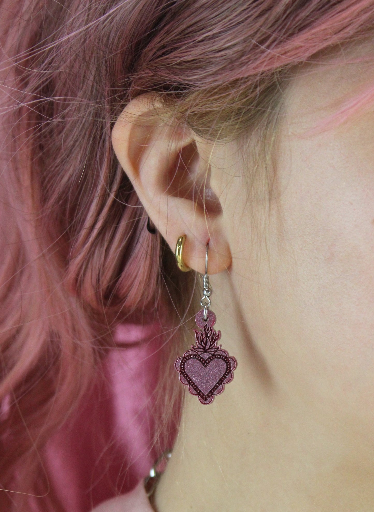 Sacred Heart Earrings - Pink