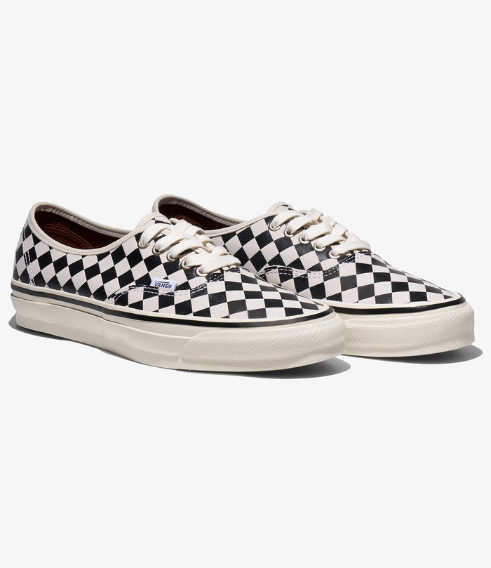 LX Authentic 44 - Diamond Checker - Black/White