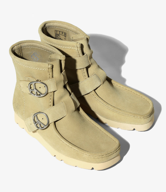 Needles x Clarks - Wallabee Strap Hi - Maple
