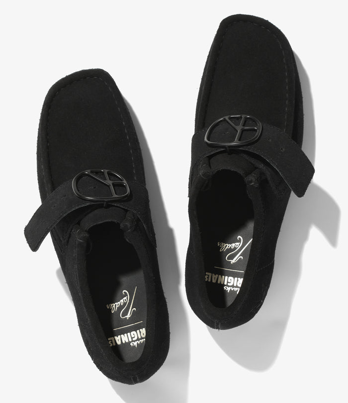 Needles x Clarks - Wallabee Strap Low - Black