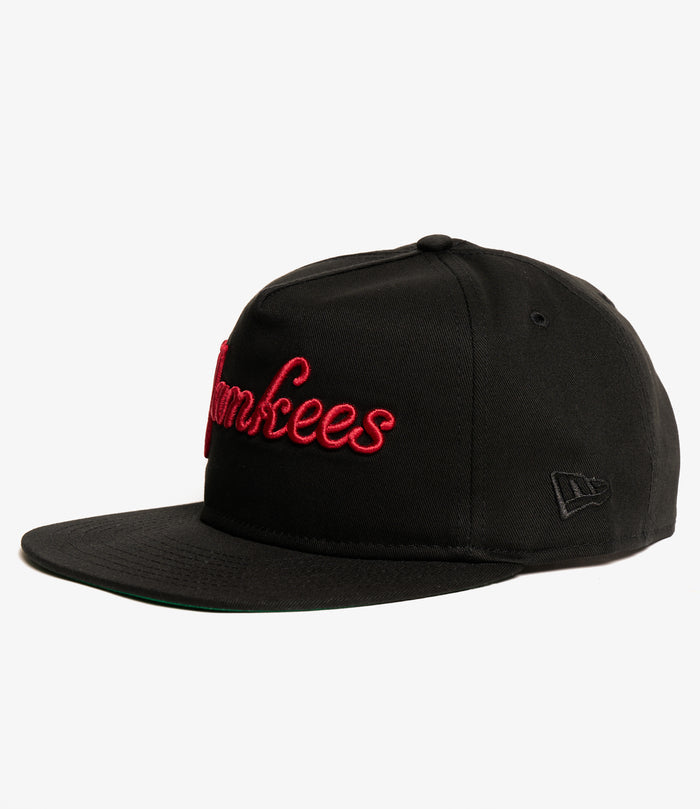 NNY Special -  Yankees - New Era Golfer Snapback- Black / Red