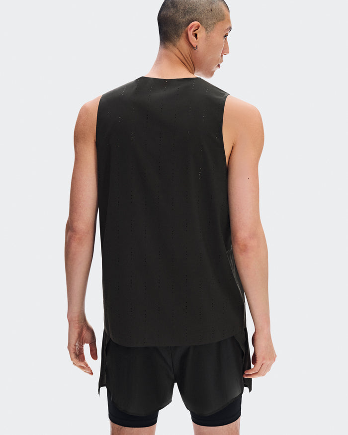 On - Unisex Zero Singlet PAF - Molasses