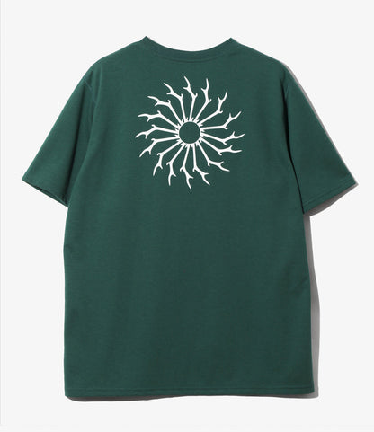 S/S Round Pocket Tee - Green - Circle Horn