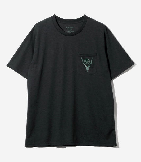 Women's S/S Round Pocket Tee - Black - Circle Horn