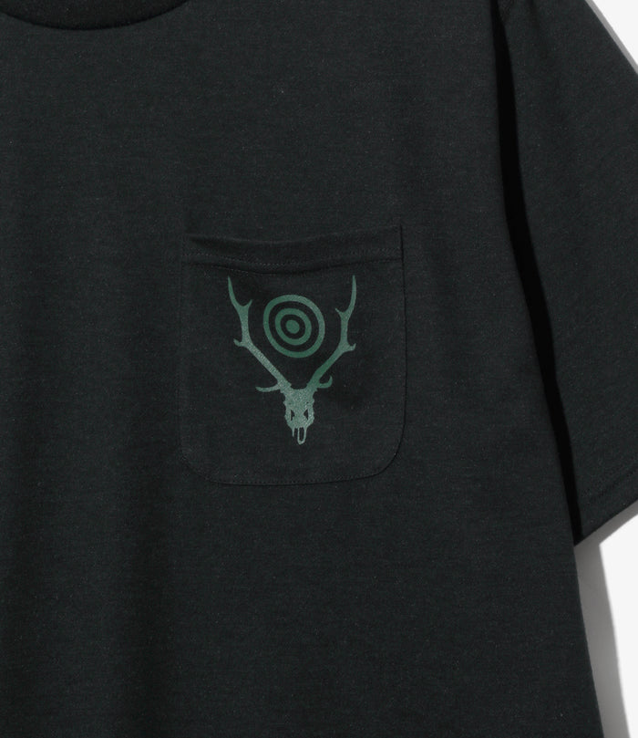 Women's S/S Round Pocket Tee - Black - Circle Horn